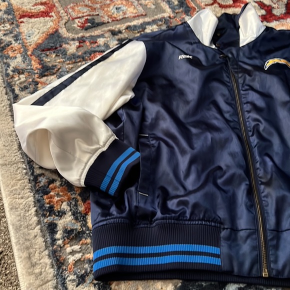 Chargers jacket! Xl - Picture 3 of 15